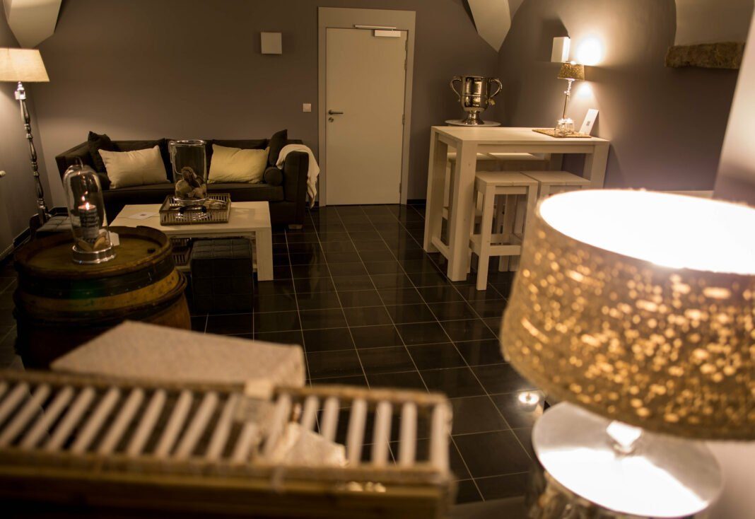 27843169580_349828d595_k