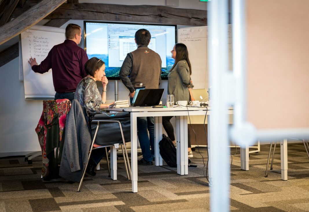 49384907361_d278e57165_k