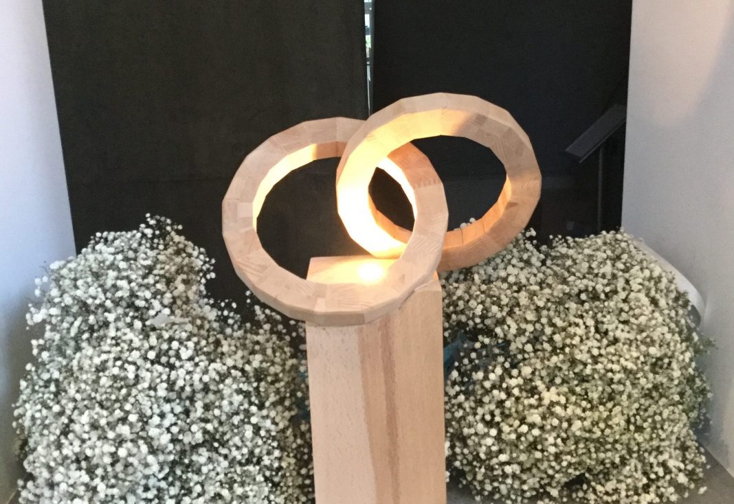 7076013A-2922-46F1-85B2-93B875AAA3C4