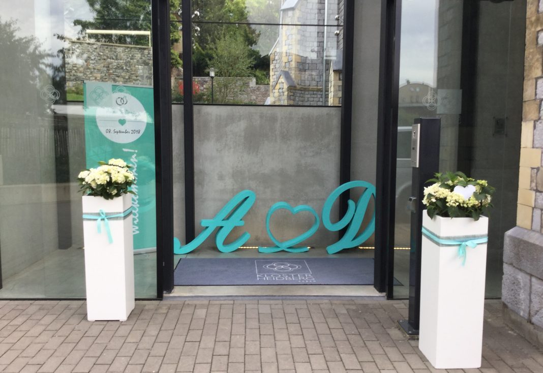 BA2E9F72-4F74-4A60-A15B-E0E8CD73904A