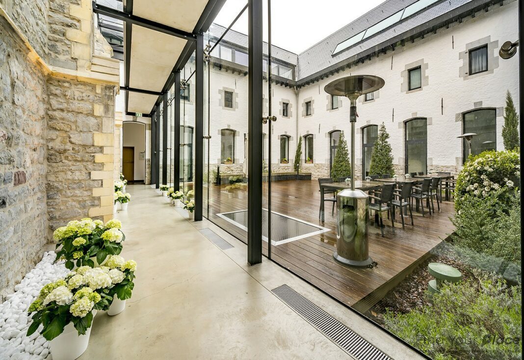 findyourplace-goer-innenhof