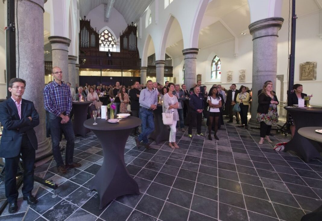 fl_20150810085228306_003