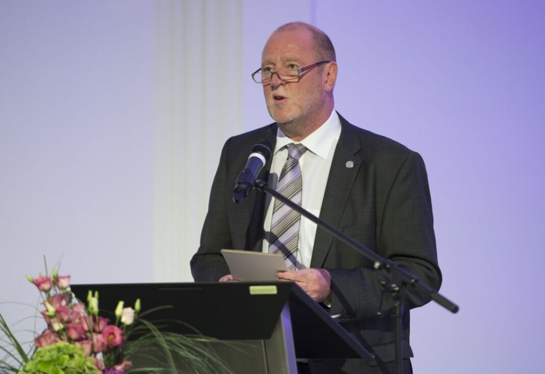 fl_20150810085229447_013