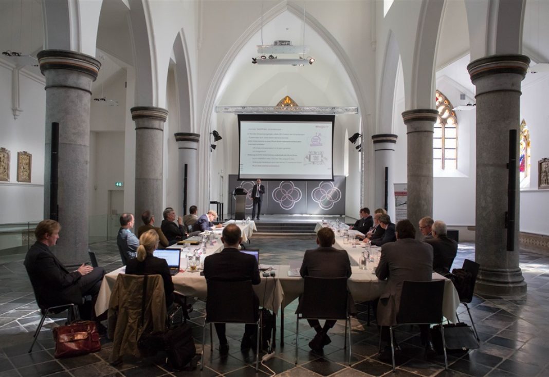 fl_20150810092546728_003 - Kopie